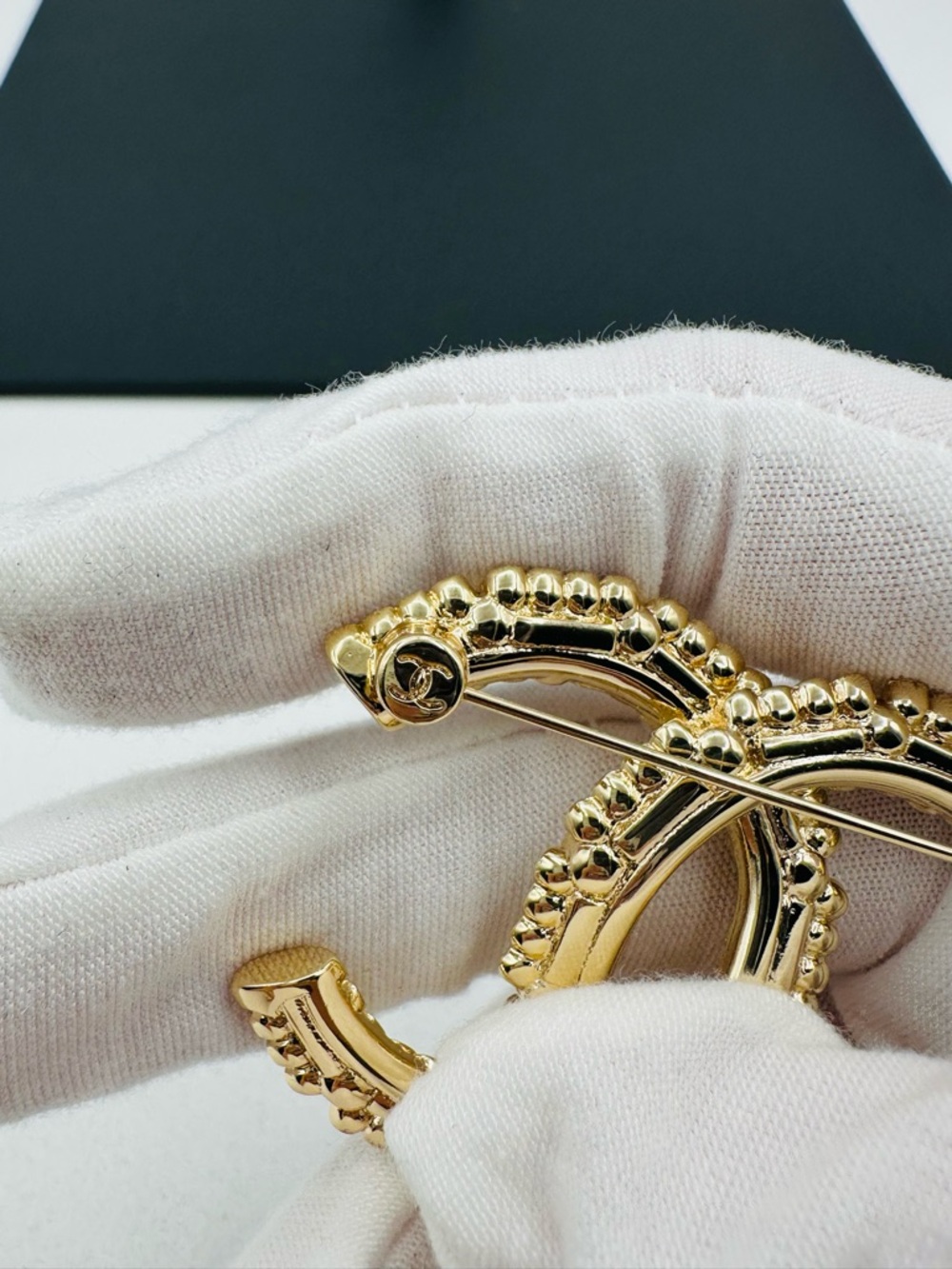Chanel Crystal Rhinestone Brooch Vintage - Picture 11 of 12